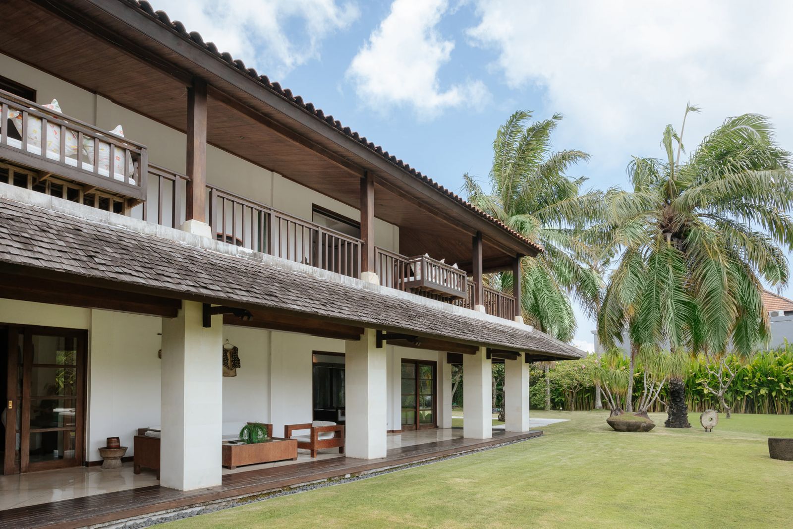 SPACIOUS CLASSIC BALI-STYLE VILLA